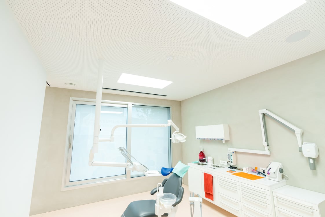 CREATEX plafond in tandartspraktijk